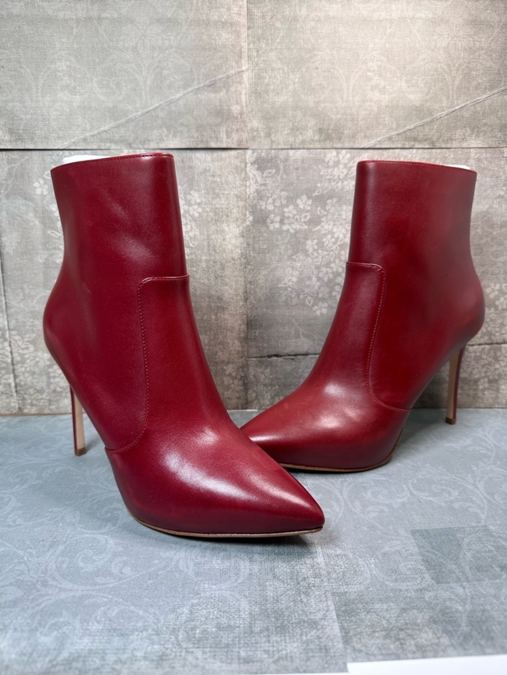 Rue Stiletto Bootie | Brandy | Size 7.5 | NIB | Michael Michael Kors